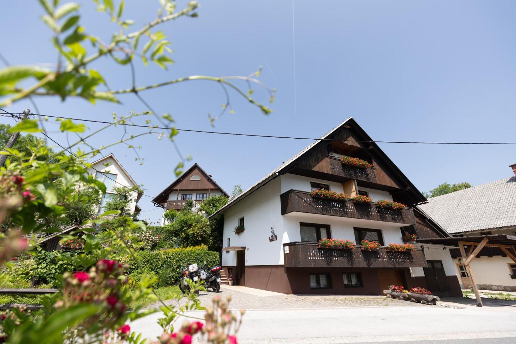 Apartments Pri Urhu Bohinj Exterior foto